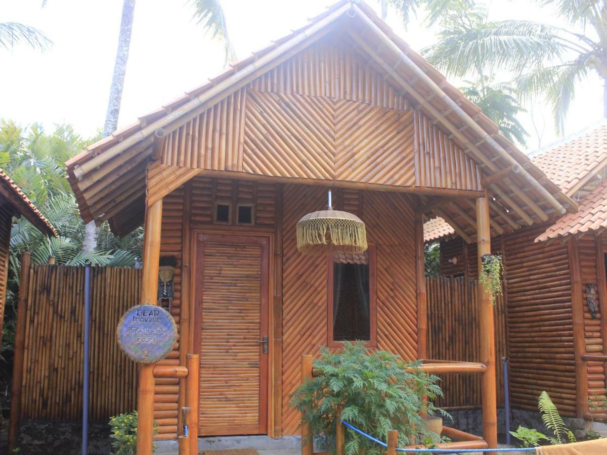 Dear Traveller Guest House And Glamping Lumajang Exterior foto